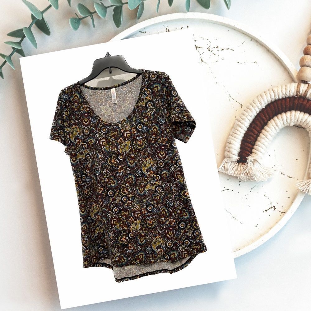 LuLaRoe Womens Paisley Blouse - Like New